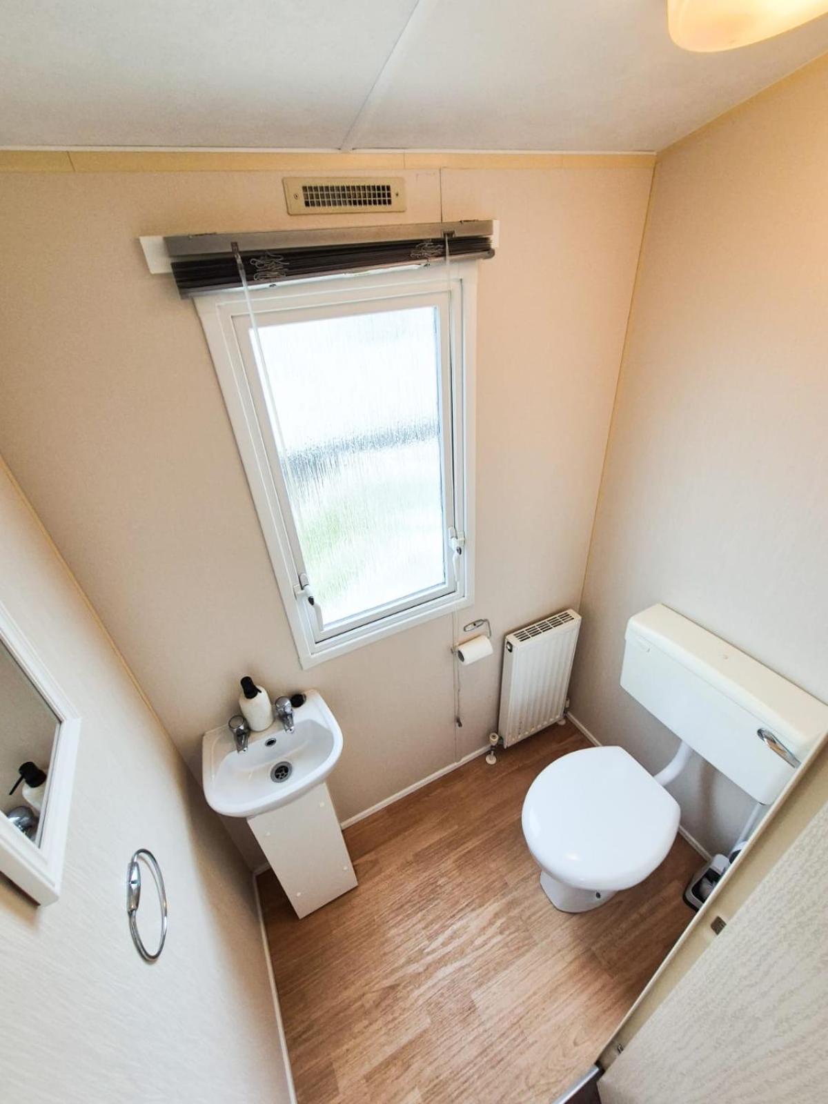 Whitstable Retreat Apartment Seasalter Ngoại thất bức ảnh