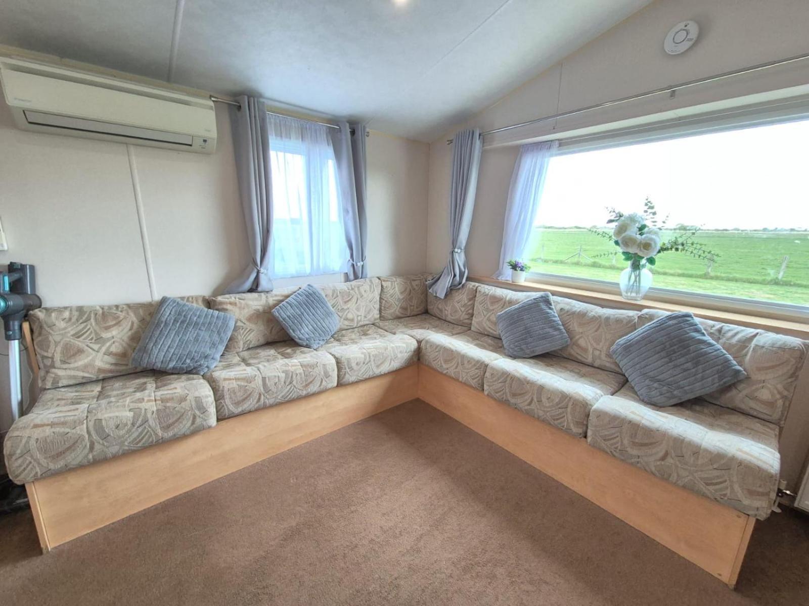 Whitstable Retreat Apartment Seasalter Ngoại thất bức ảnh